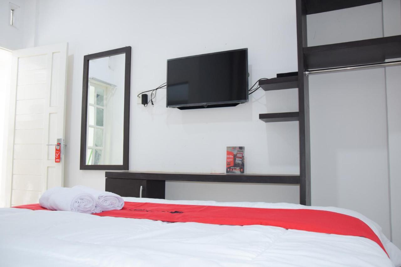Reddoorz Near Uin Sumatera Utara Hotel Medan Exterior photo